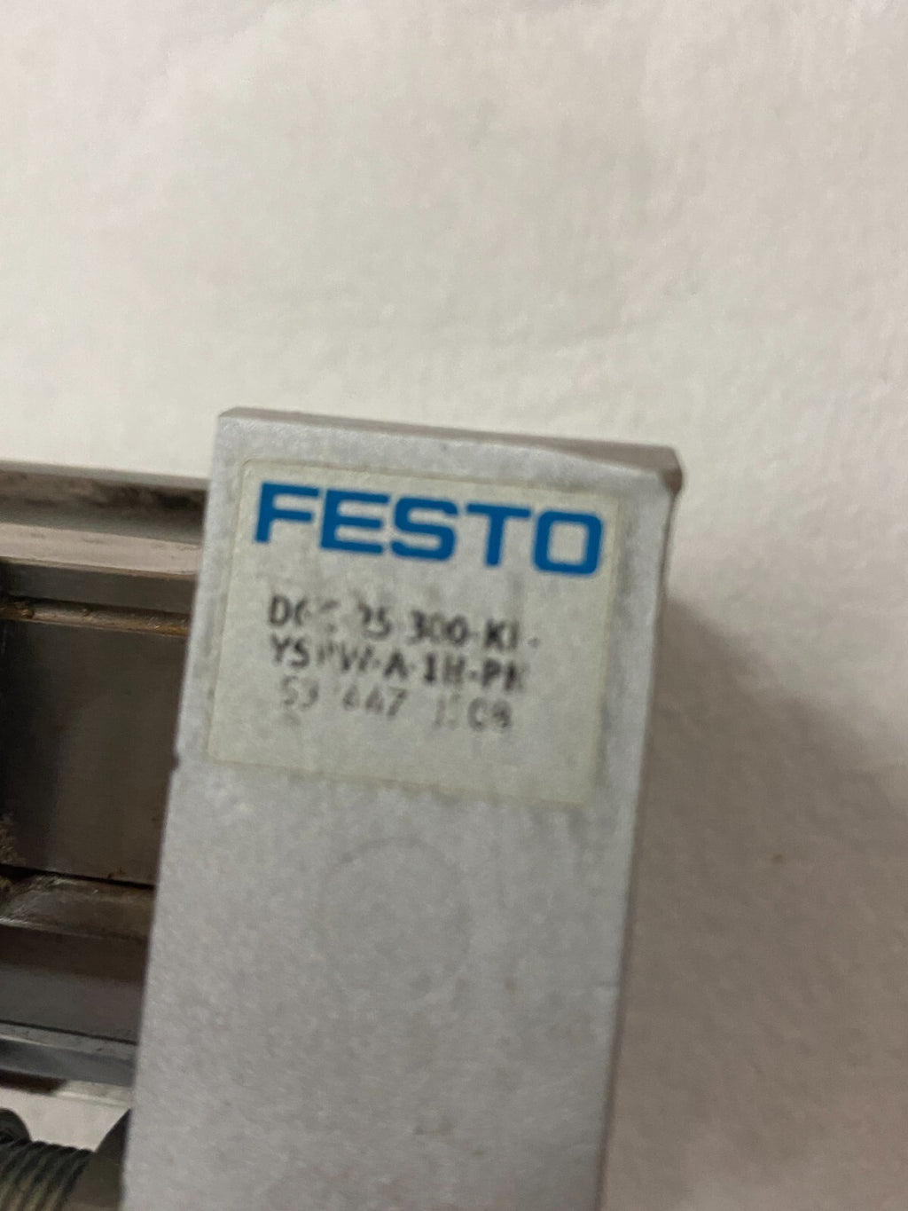 Festo DC 25 300-KI