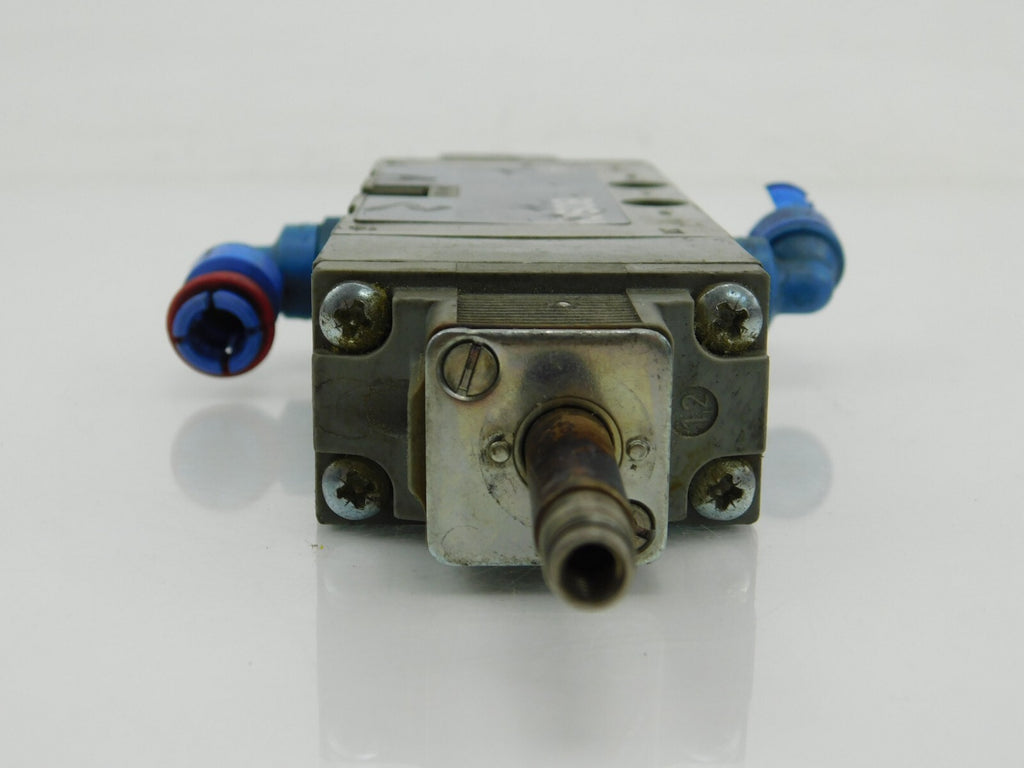 BOSCH 0 820 035 100 1824210235 220V 50Hz