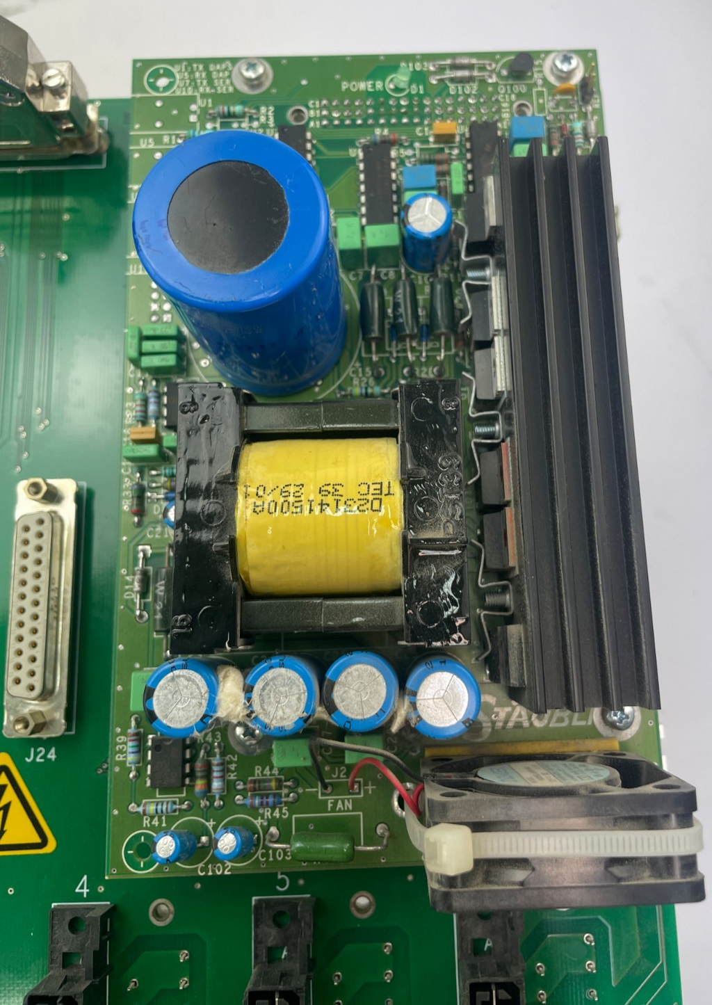 Stäubli Backplane / Baugruppenträger D 121 412-00A (IdentNr 005018)