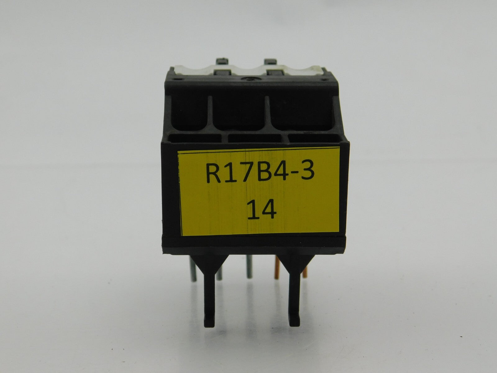 EATON B 300 R 300 1NO+1NC B 600