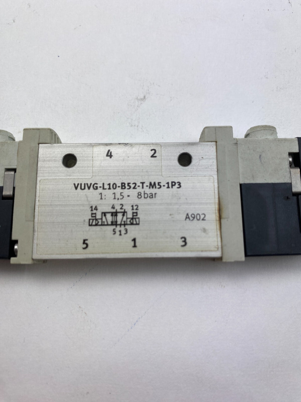 FESTO VUVG-L10-B52-T-M5-1P3+VAVE-L1-1VR8-LP
