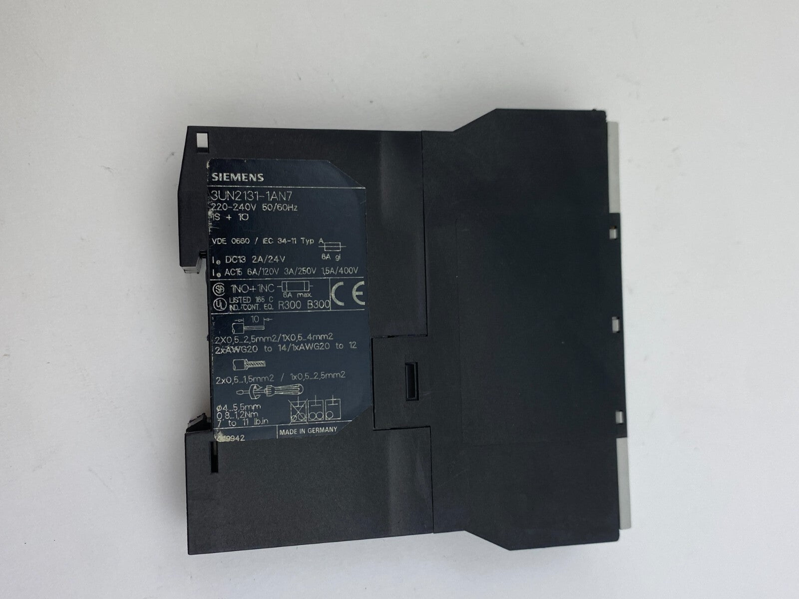 SIEMENS TRIPPED 3UN2131-1AN7 220-240V 50/60Hz