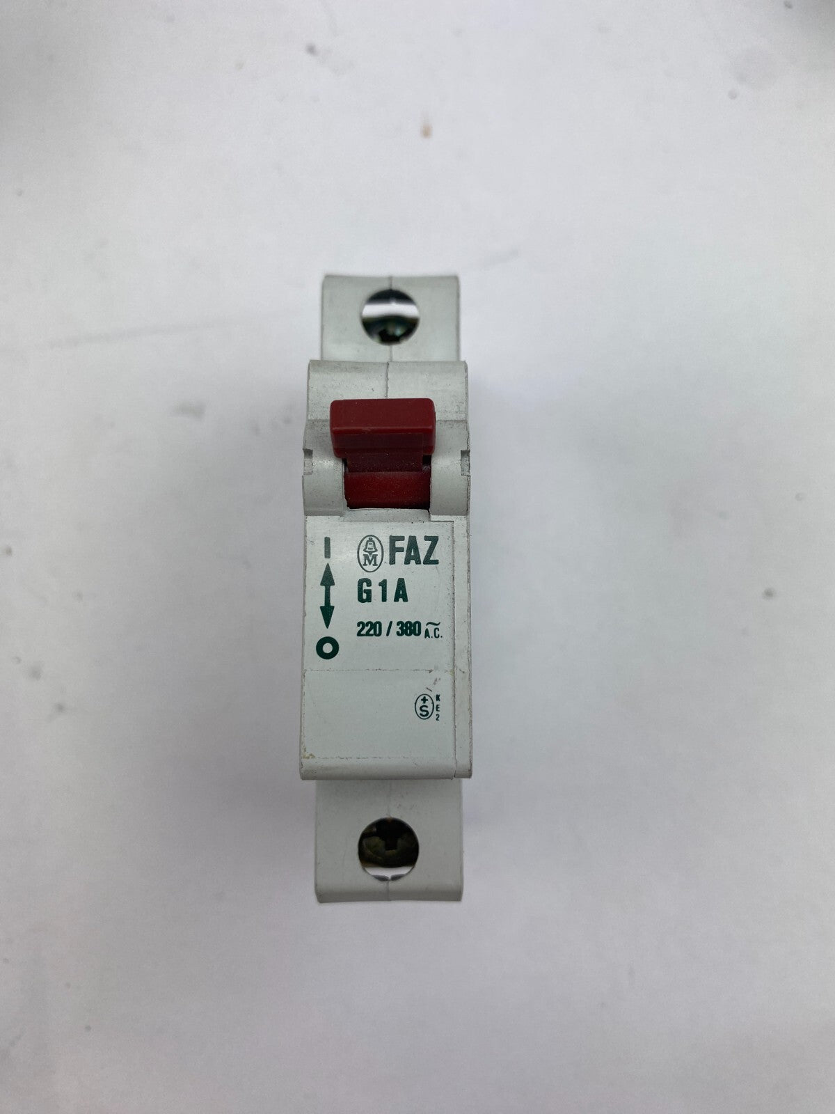 POSTEN..BBC S181 K 4A+EATON FAZ-C10/2+MOELLER FAZ G 1A 220/380+LS BKN D6