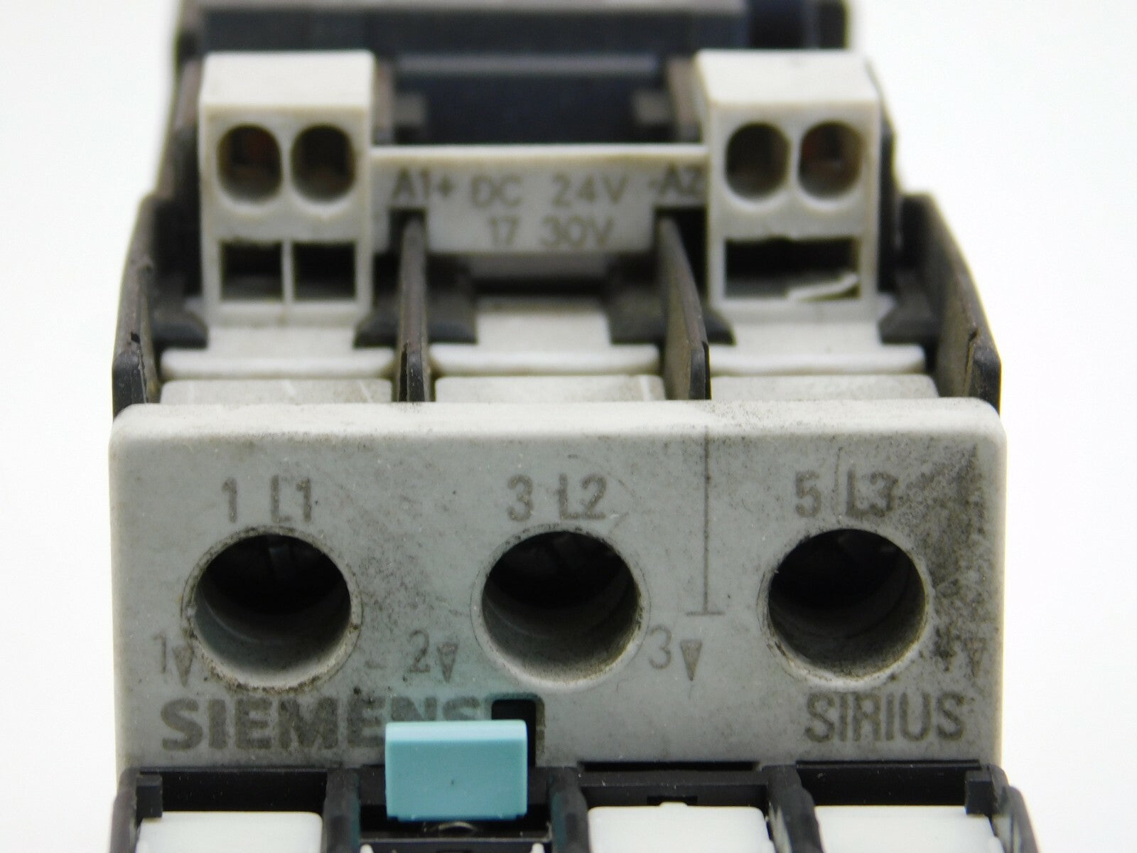 SIEMENS Schütz 3RT1024-1BB44 24 V 