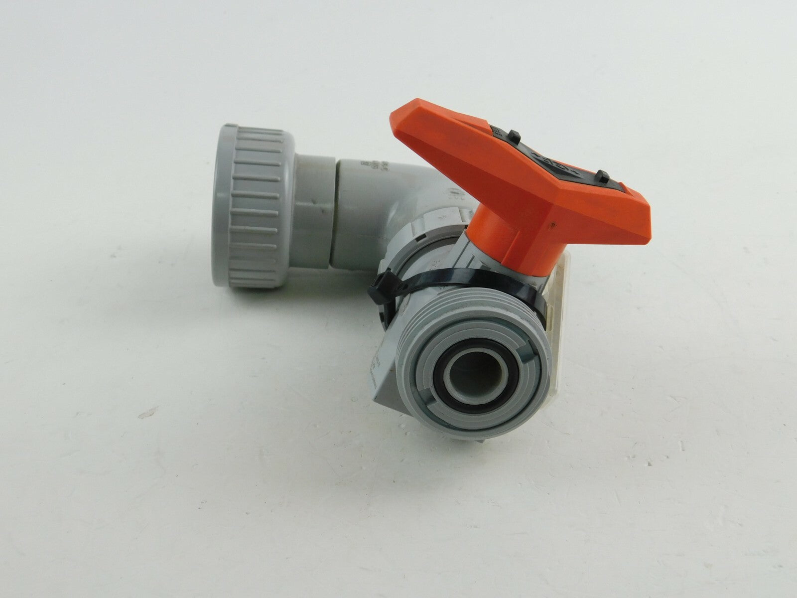Georg Fischer Kugelhahn Typ 546 DN10 - 15 PVC-C + Bogen 90°   