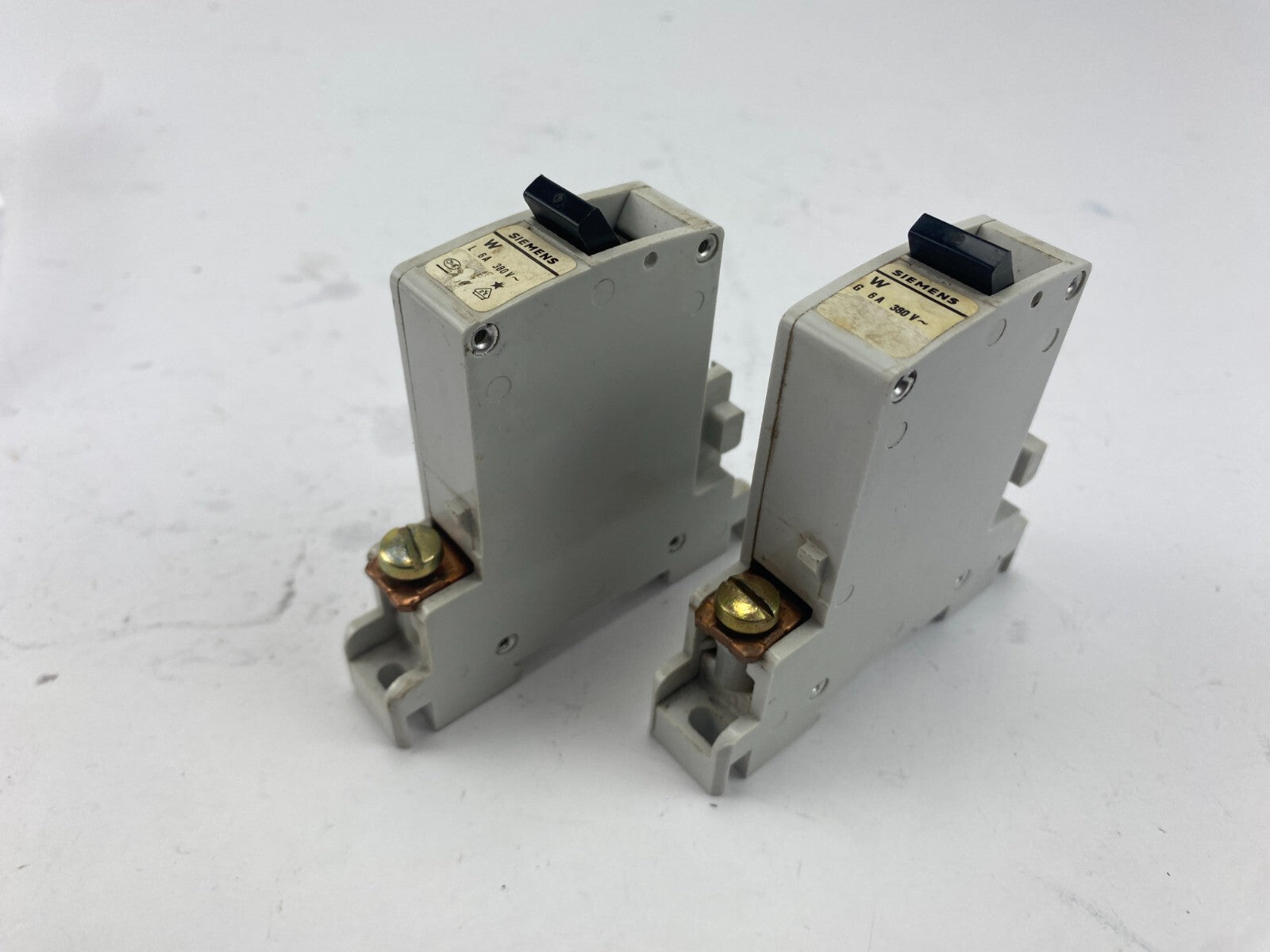 POSTEN..SIEMENS W L 6A 380V+G 6A 380VA