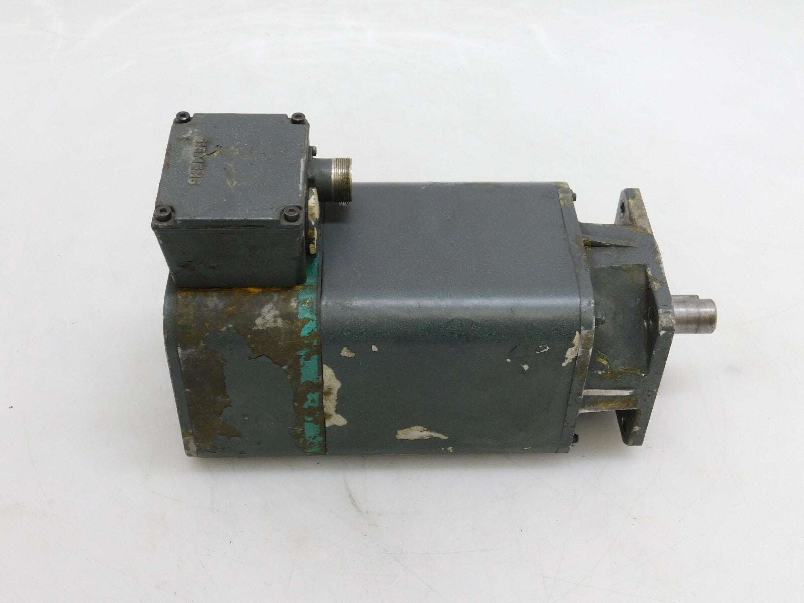 Siemens Permanent Magnet Motor 1 FT5062-0AG01-2