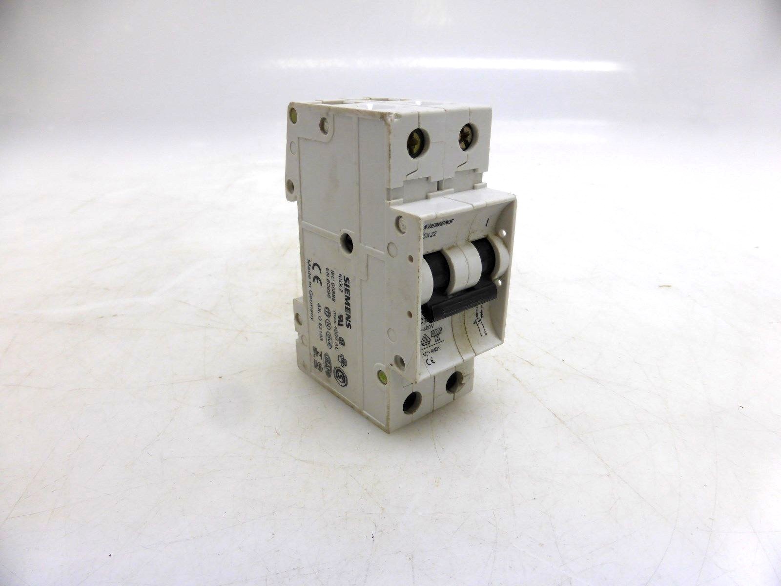 Siemens 5SX22 C16 Leitungsschutzschalter 2-polig ~400V