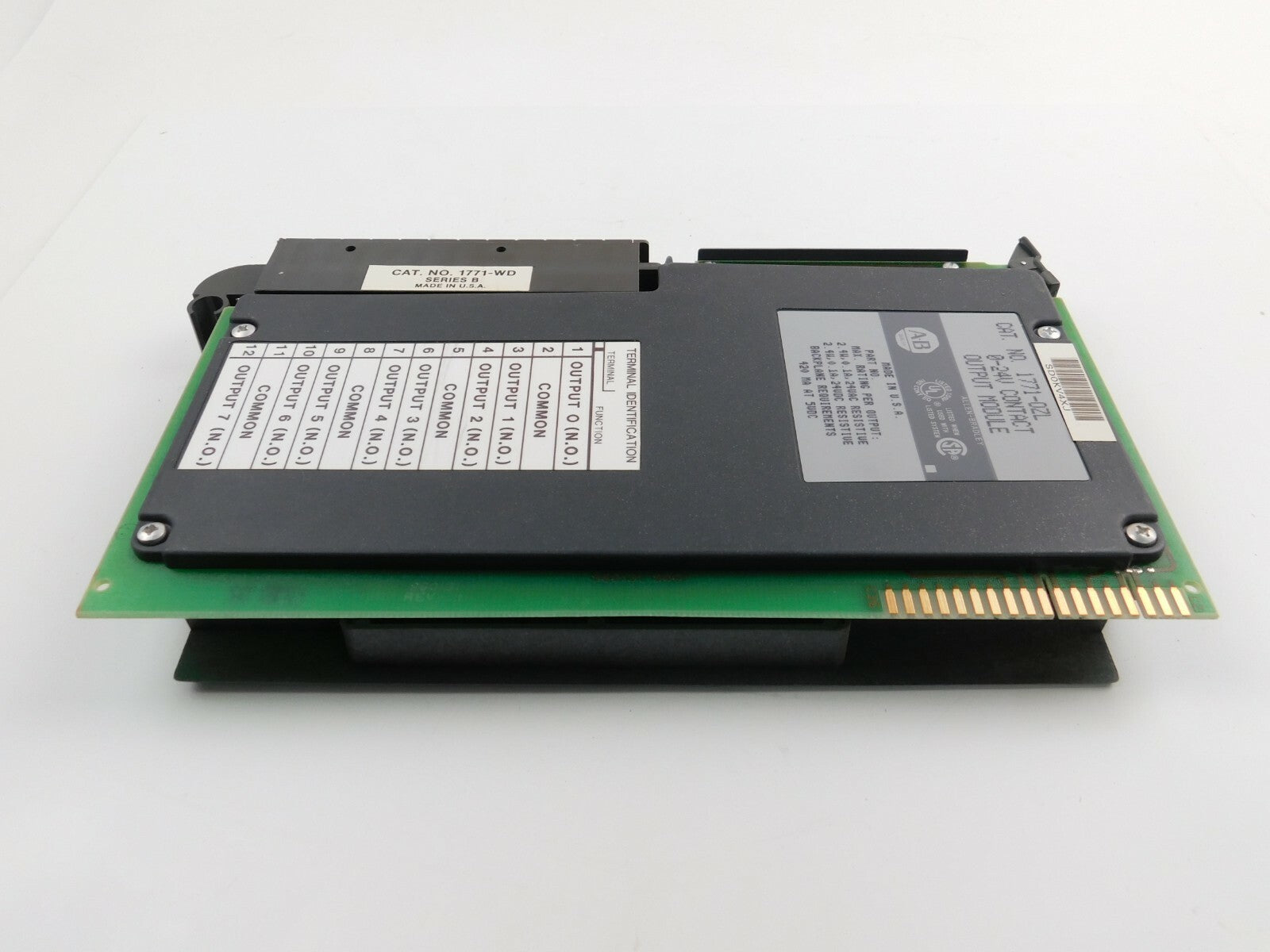 Allen Bradley CAT.NO.1771-OZL 0-24 V Contact Output Module