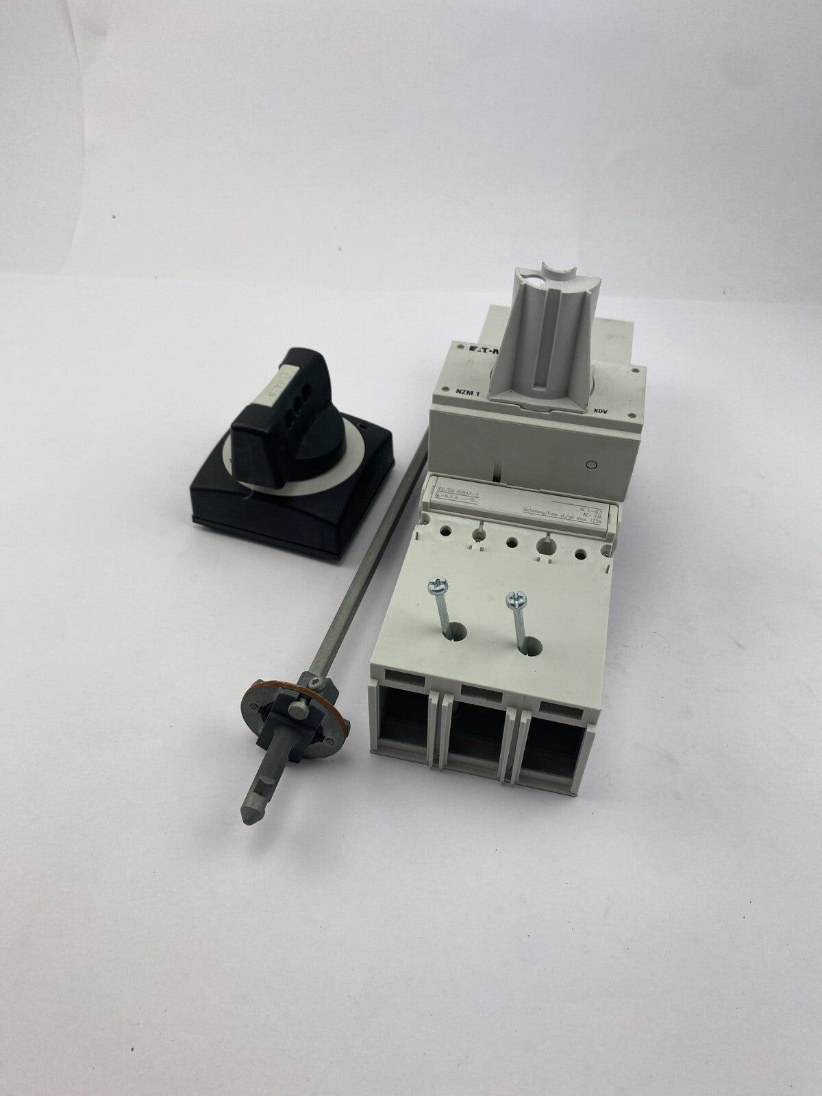 EATON NZM 1 XDV - N 1-63 AC-23A IEC/EN 60947-3 63A