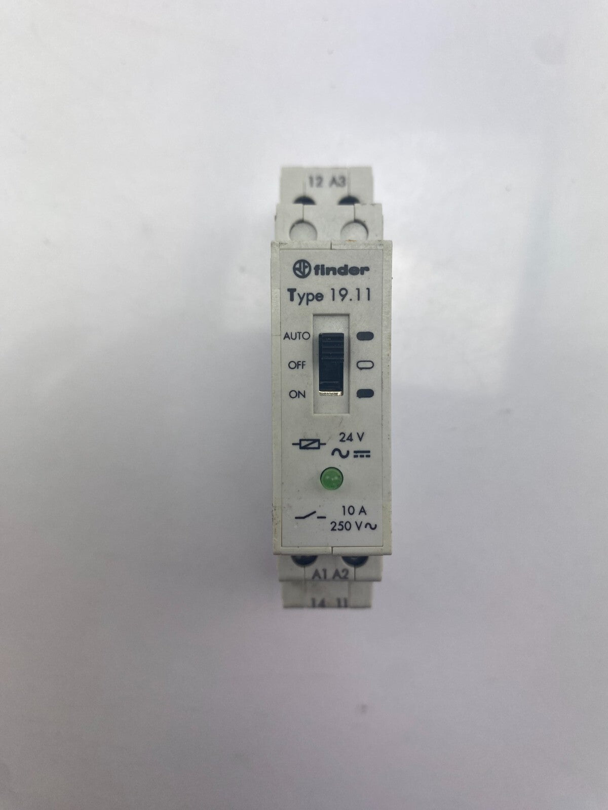 finder 19.11 10A 250V~