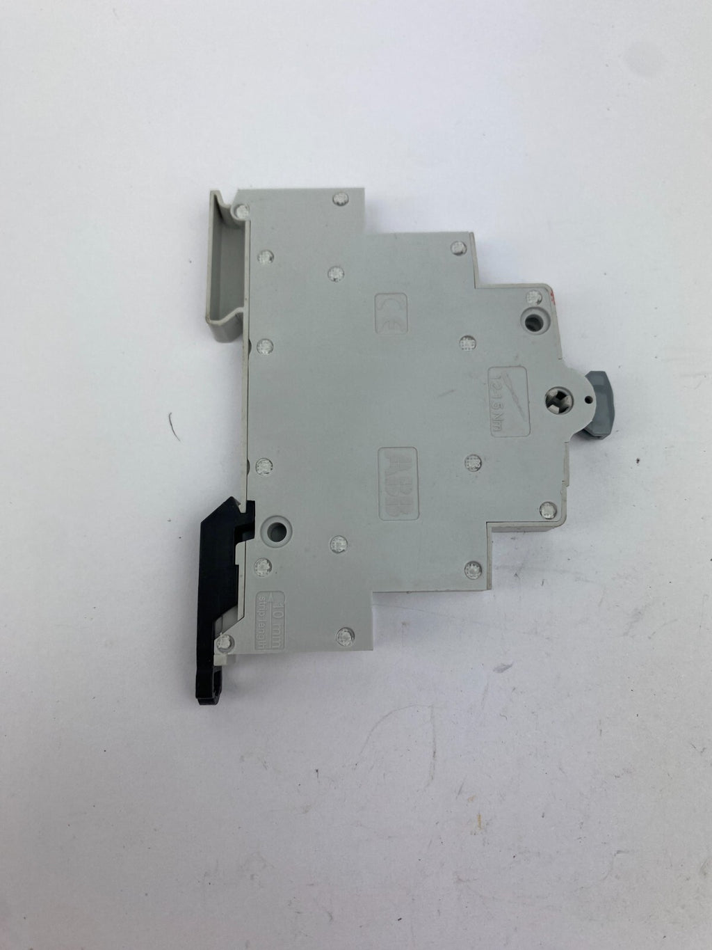 ABB E215-16-11B 16A 250V~**3 Stück**