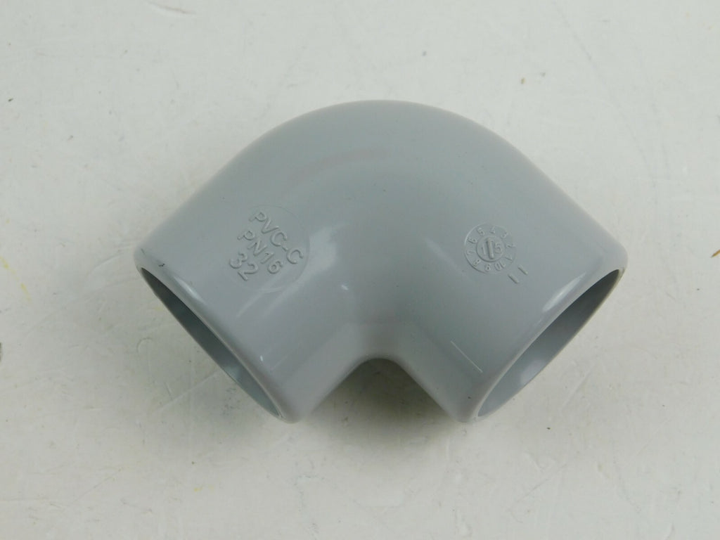 Georg Fischer Winkel 90° PVC-C PN16  32      **  28 Stück ** 
