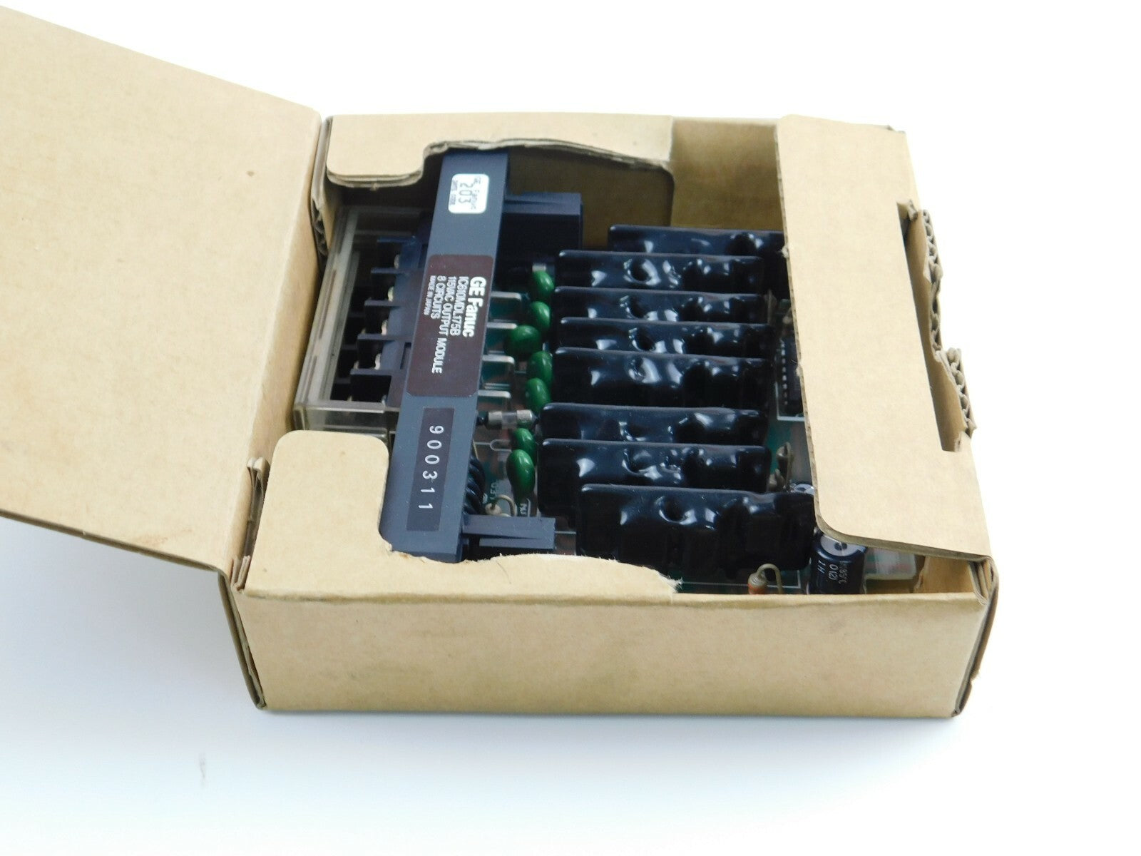 GE FANUC  IC610MDL175B