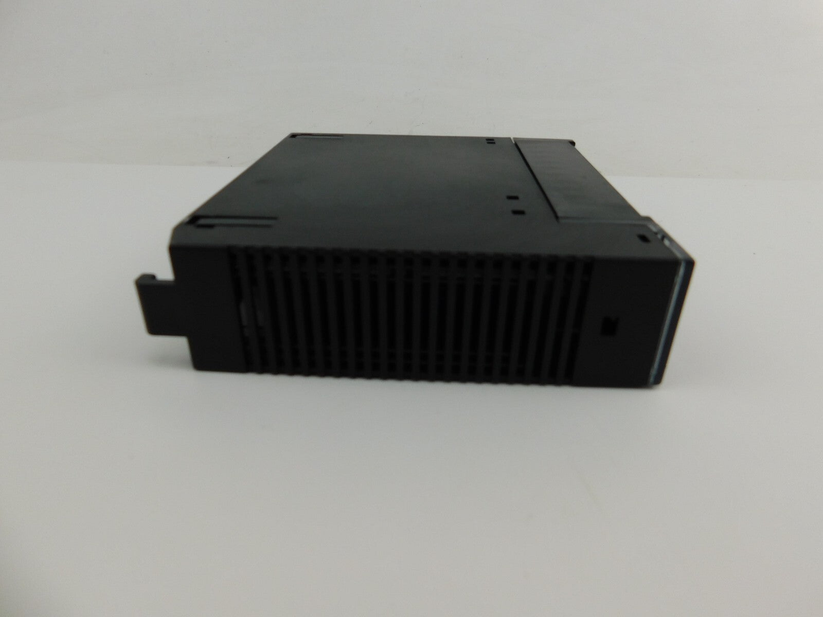 GE FANUC IC693MDL645D INPUT 24VDC 16PT POS/NEG LOGIC