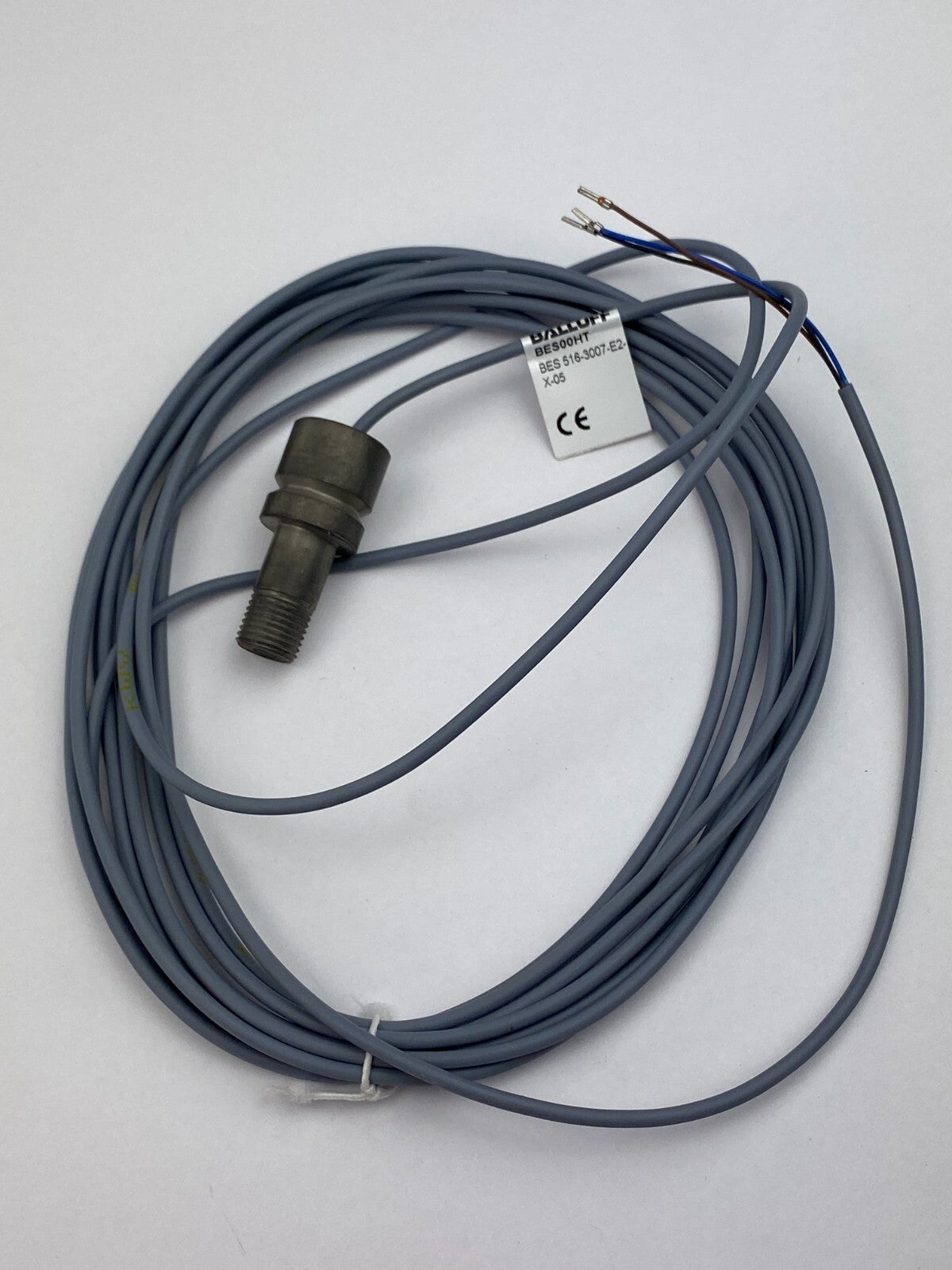 BALLUFF BESOOHT BES 516-3007-E2-X-05 10-30 V DC