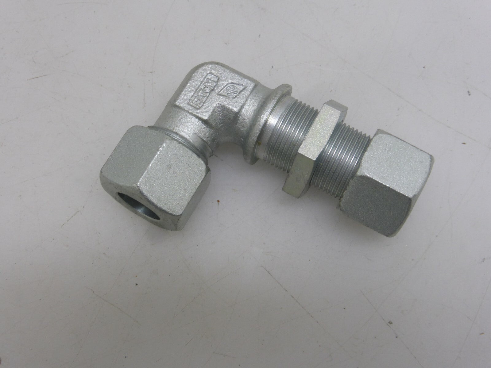 EATON Rohrverschraubungen S16  ** 12 Stück **