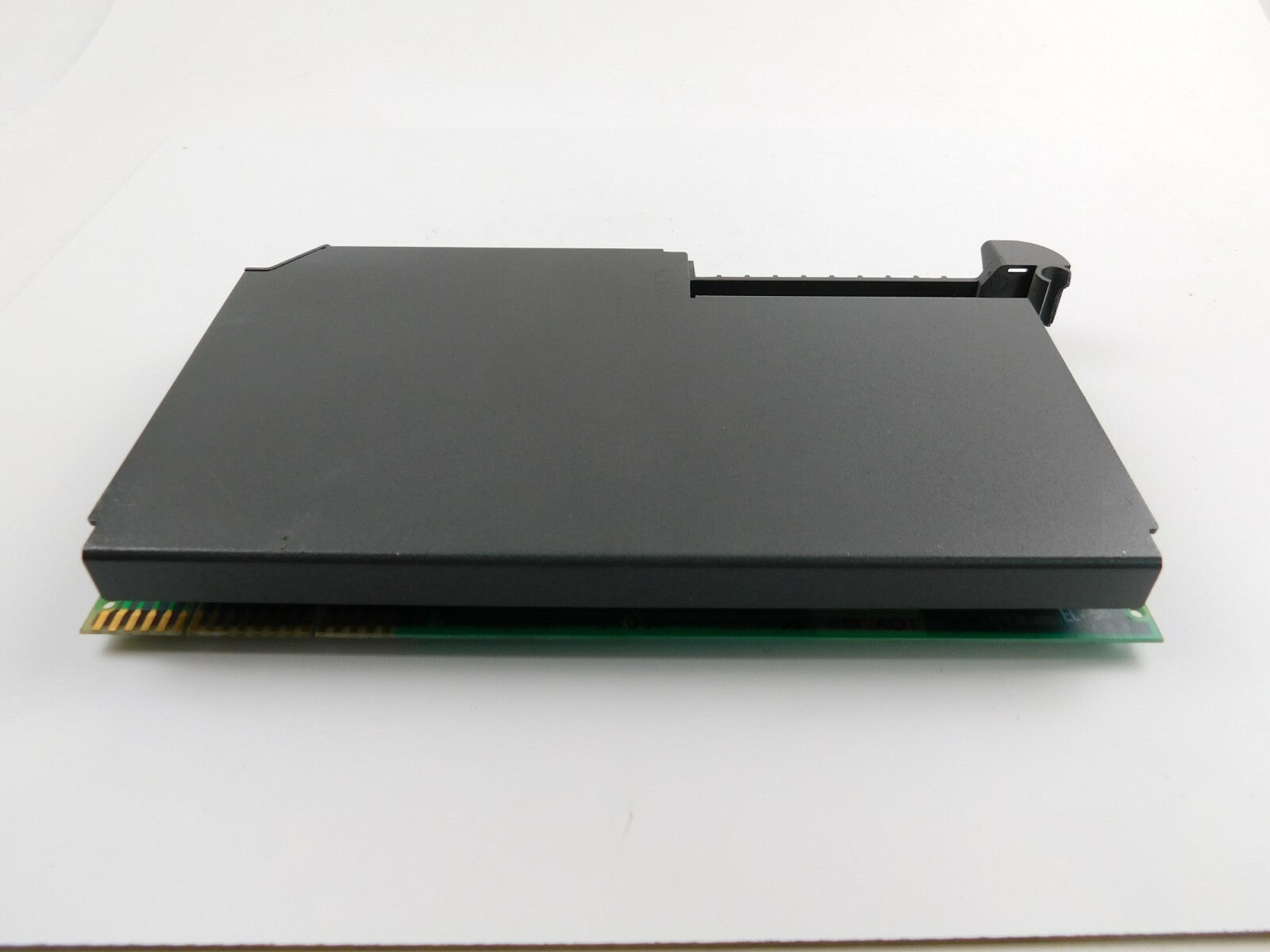 Allen Bradley CAT.NO.1771-OFE2 SERIE B  ANALOG INPUT MODULE ( 12 BIT)