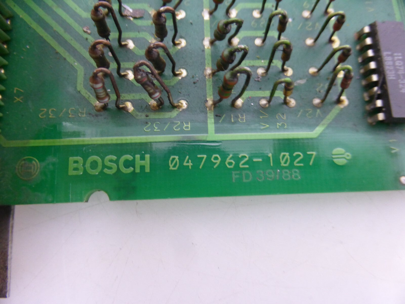 BOSCH 047962-1027  047961-105401 **1x Widerstand defekt**