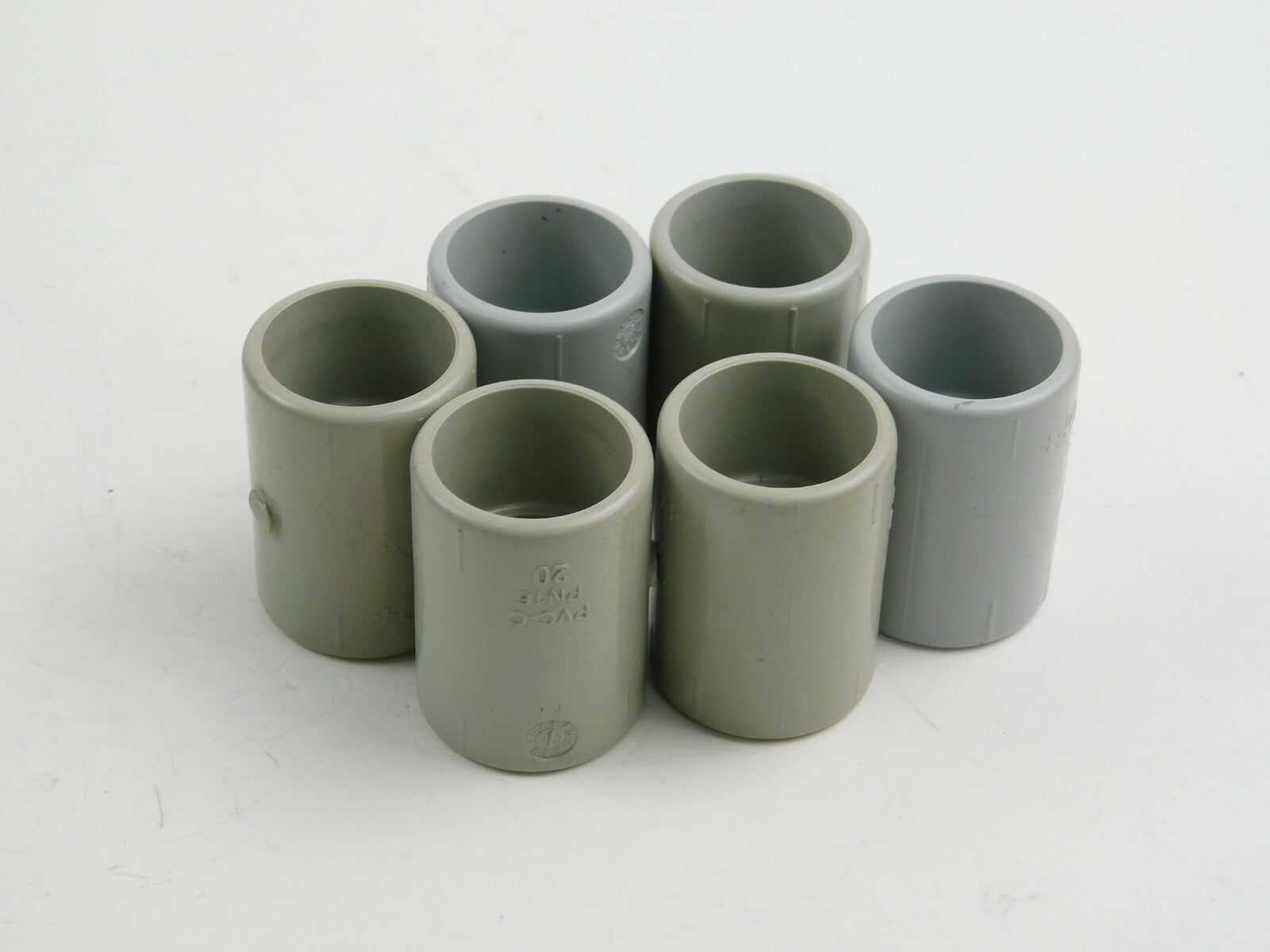 Georg Fischer Bogen 90° Muffe Egal T 90°Egal  PVC-C      ** Posten 19 Stück **