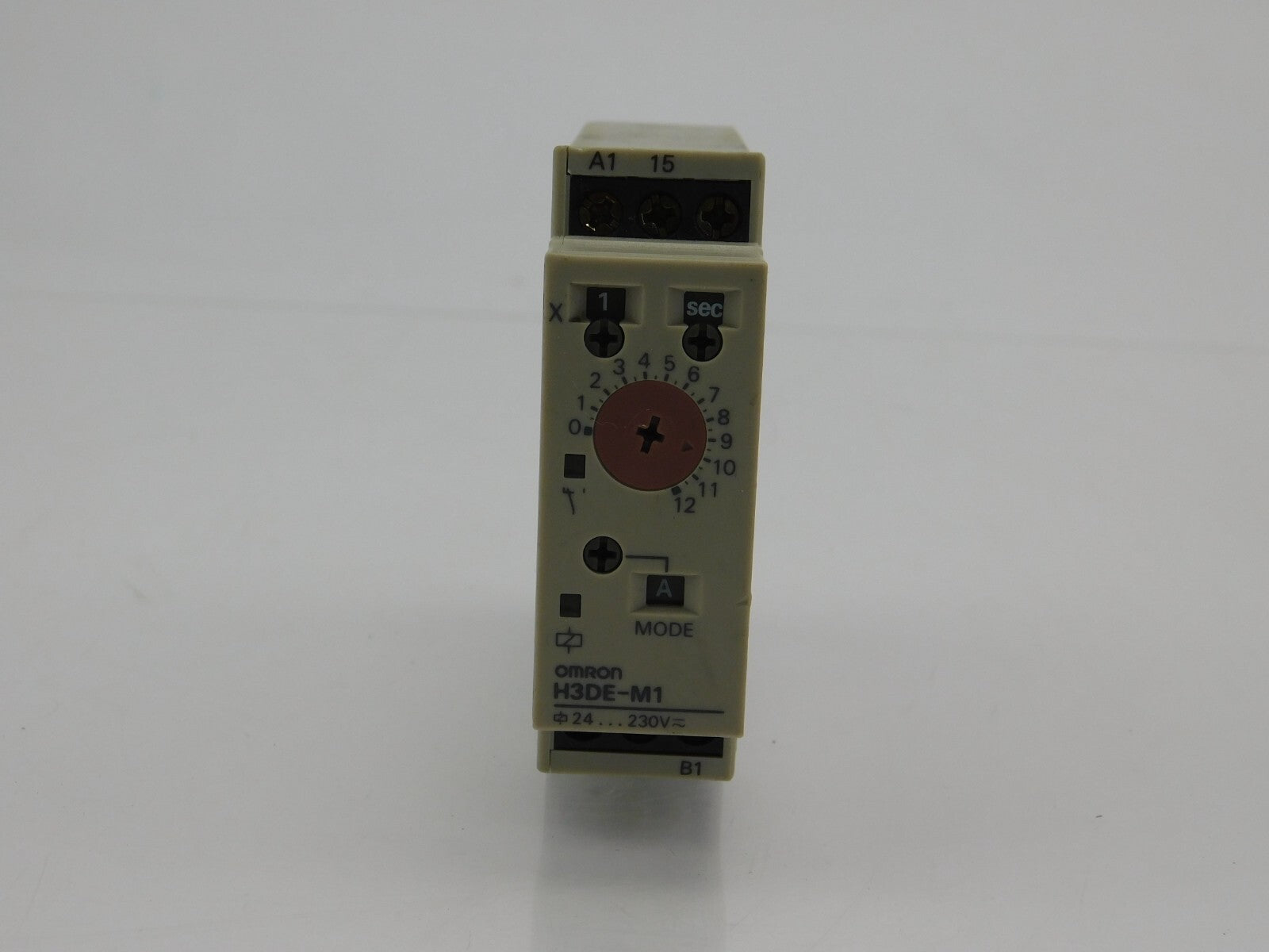 E.Dold u.Söhne MK9988.51 A1/A2 220V 50/60Hz 250V~5A 0,3-0,6s fest
