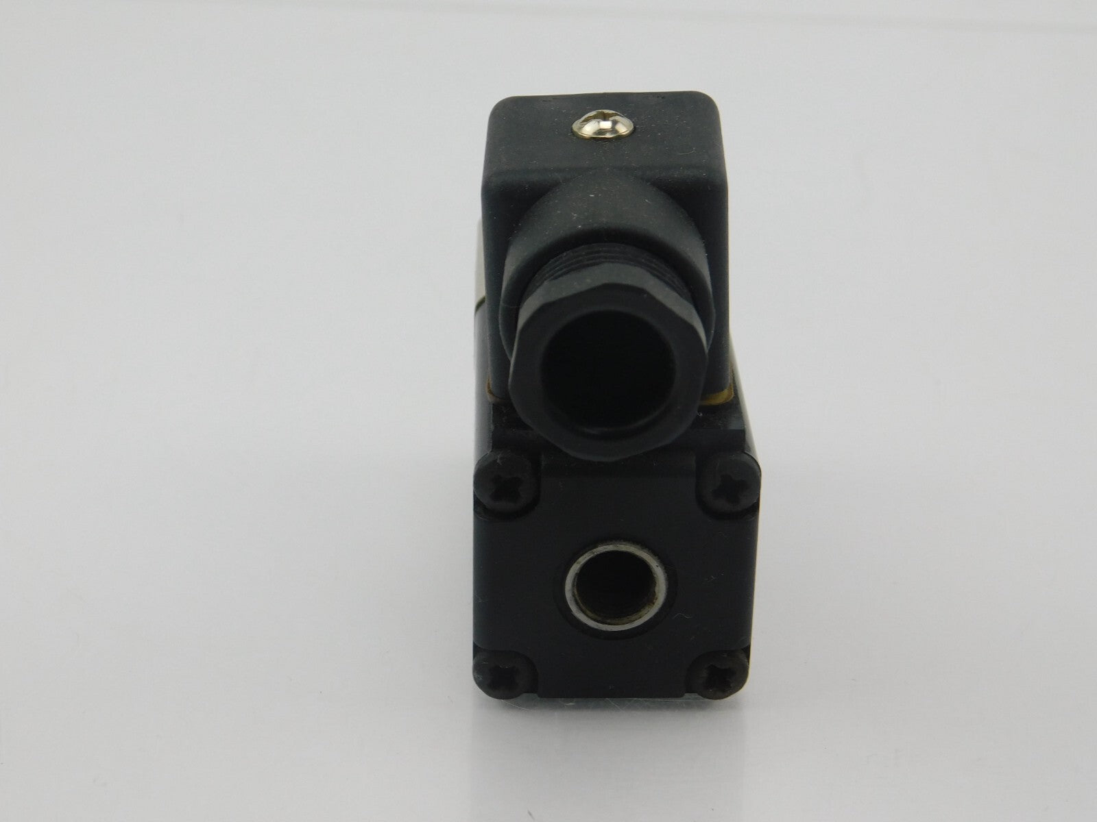 GEMÜ VORSTEUERVENTIL 24V DC , G 1/4 88322110