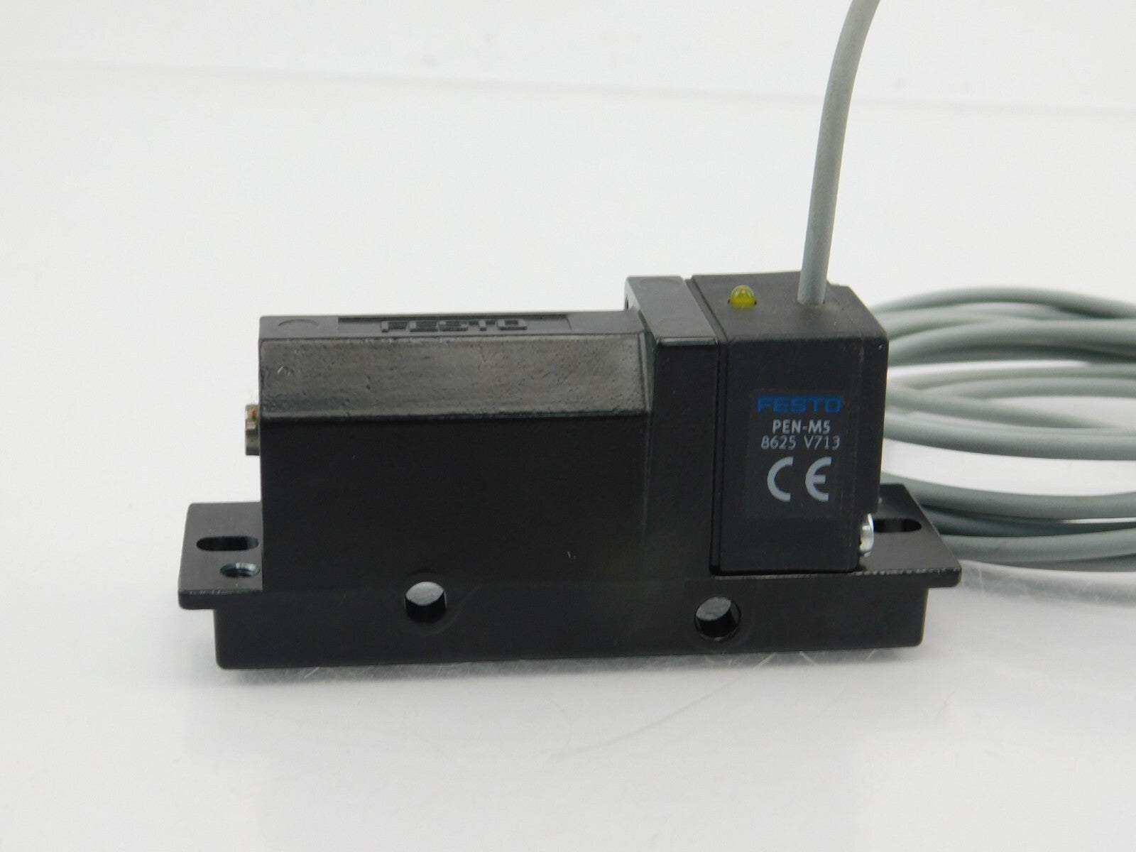 FESTO Druckschalter PEN-M5 8625 V713