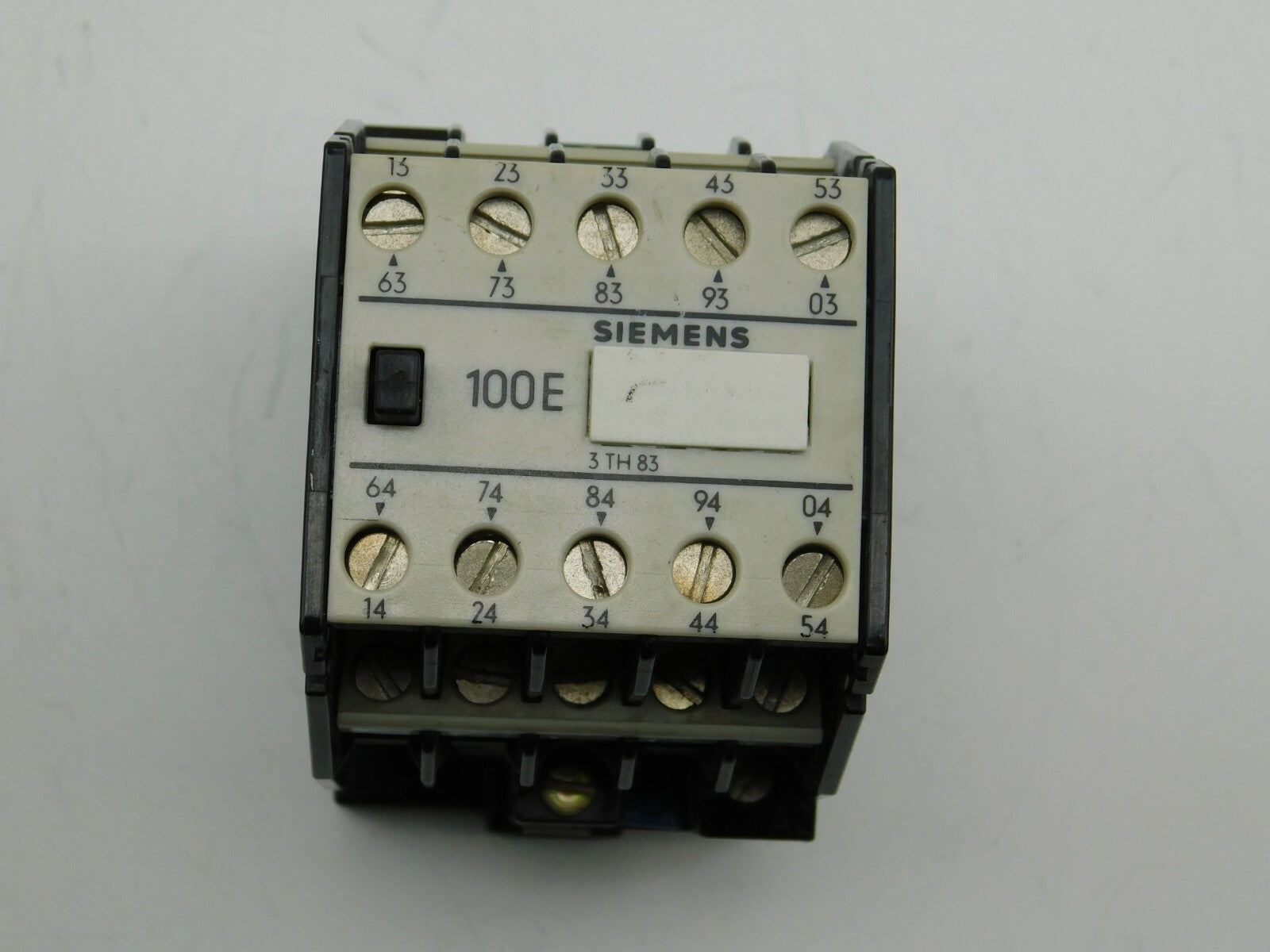 SIEMENS Hilfschütz 3TH83 10-0A 220 V