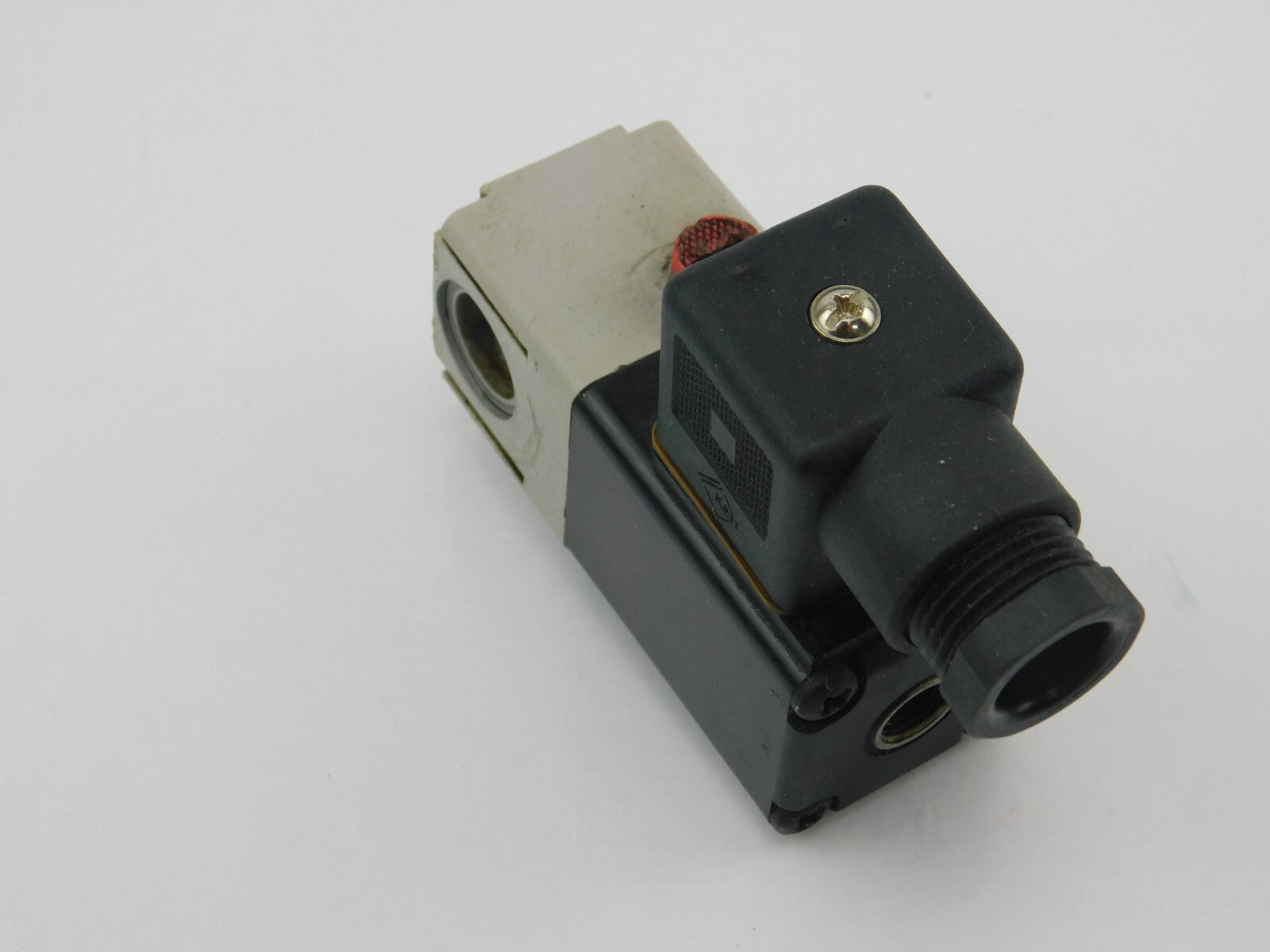 GEMÜ VORSTEUERVENTIL 24V DC , G 1/4 88322110