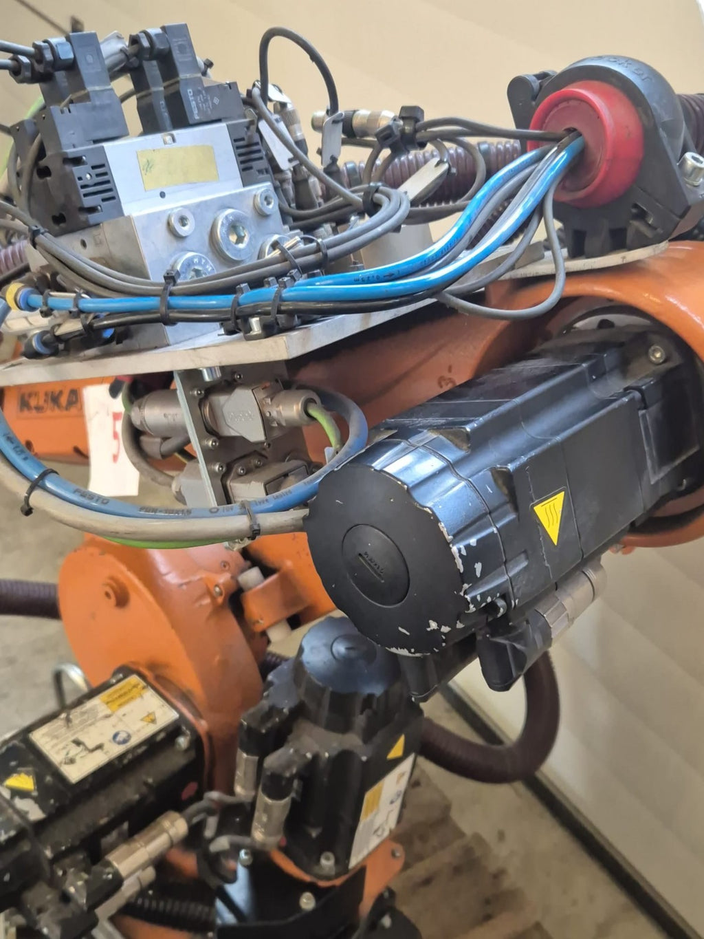 KUKA Roboter Komplett KR 10 R1420  VKR C4 compact Bedienpanel 00-189-002