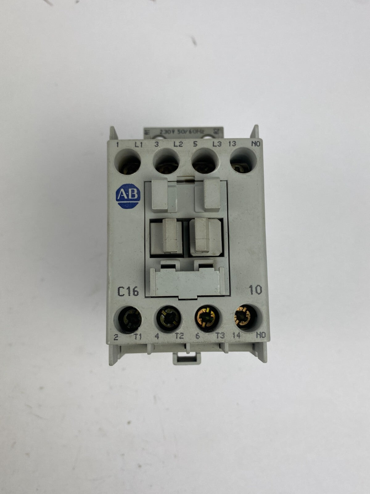 Allen-Bradley 100-C16*10 B 8kV 690V 32A