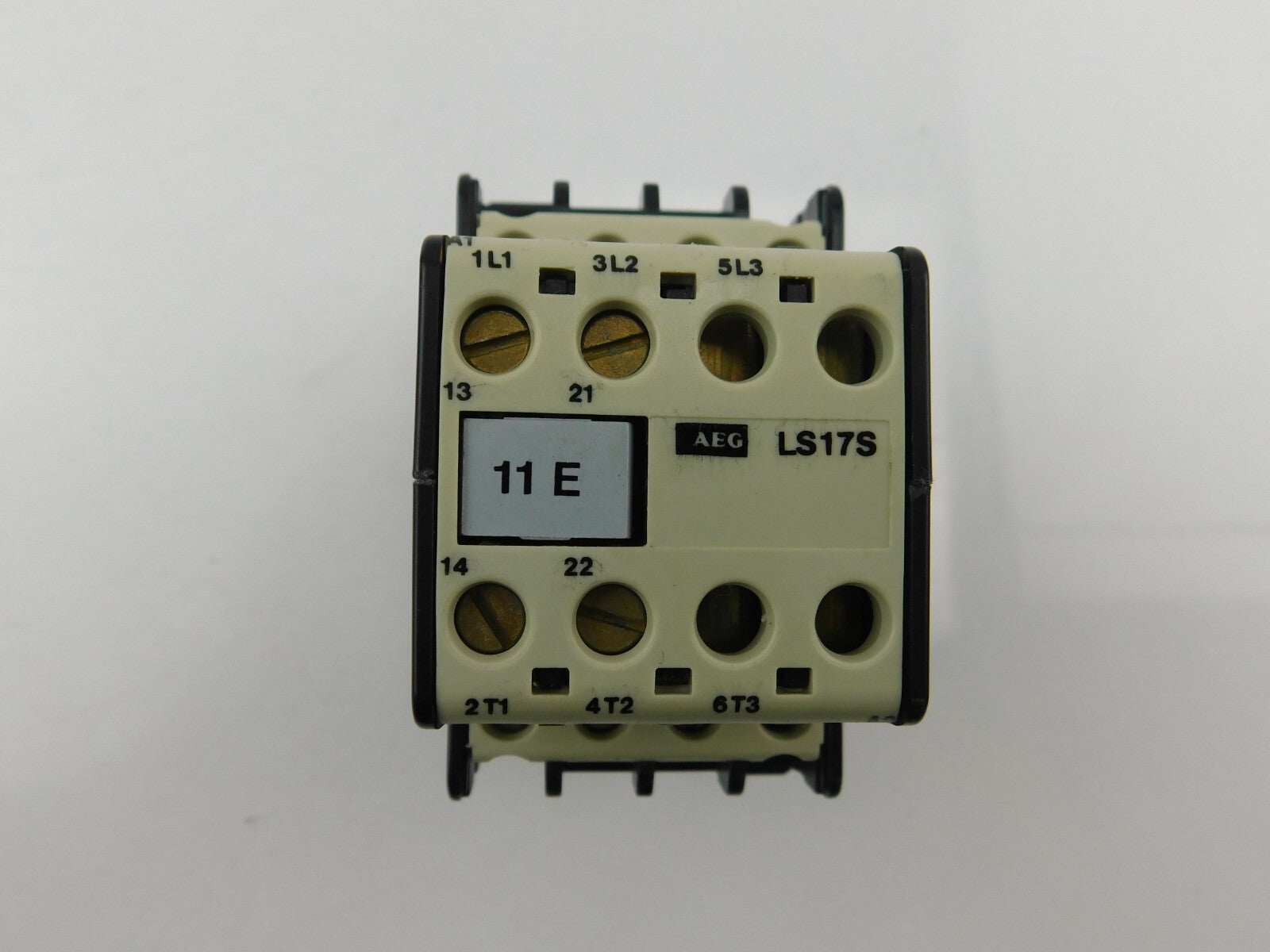 AEG Leistungsschütz LS17S 690-00 910-302