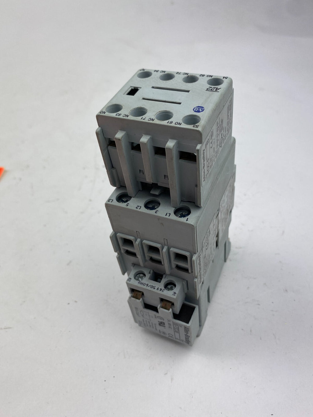ALLEN-BRADLEY 100-C37*00+100-F