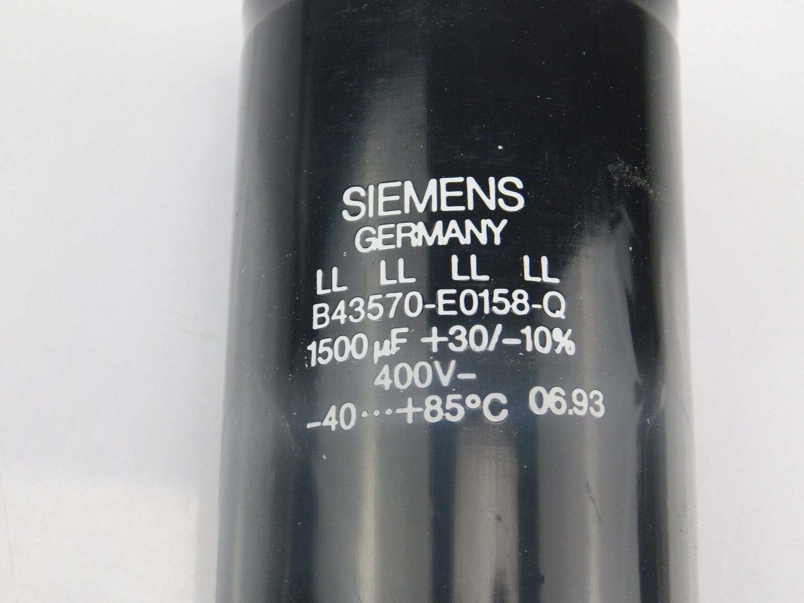 SIEMENS B43570-E0158-Q 1500 F +30/-10% 400V- ** 5 Stück **