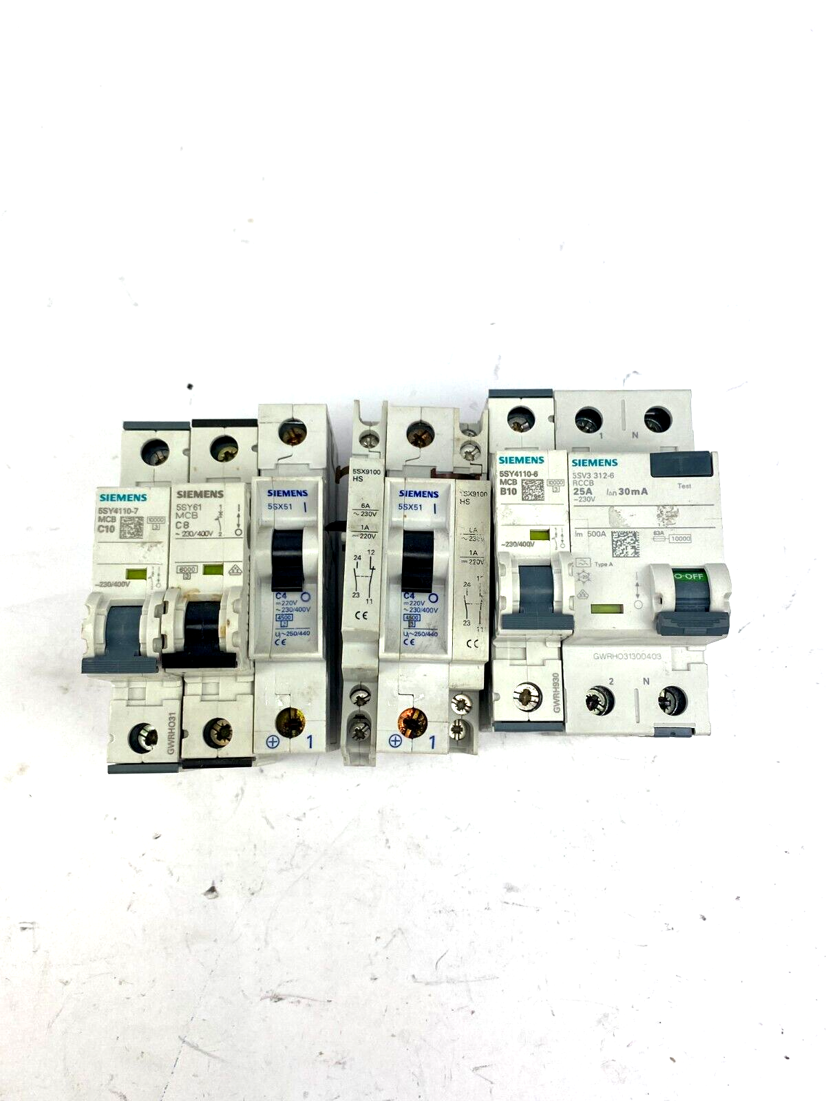 POSTEN...SIEMENS 5SY4110-7 MCB C10+5SY61 MCB C8+5SX51 C4+5SV3 312-6 RCCB 25A+..