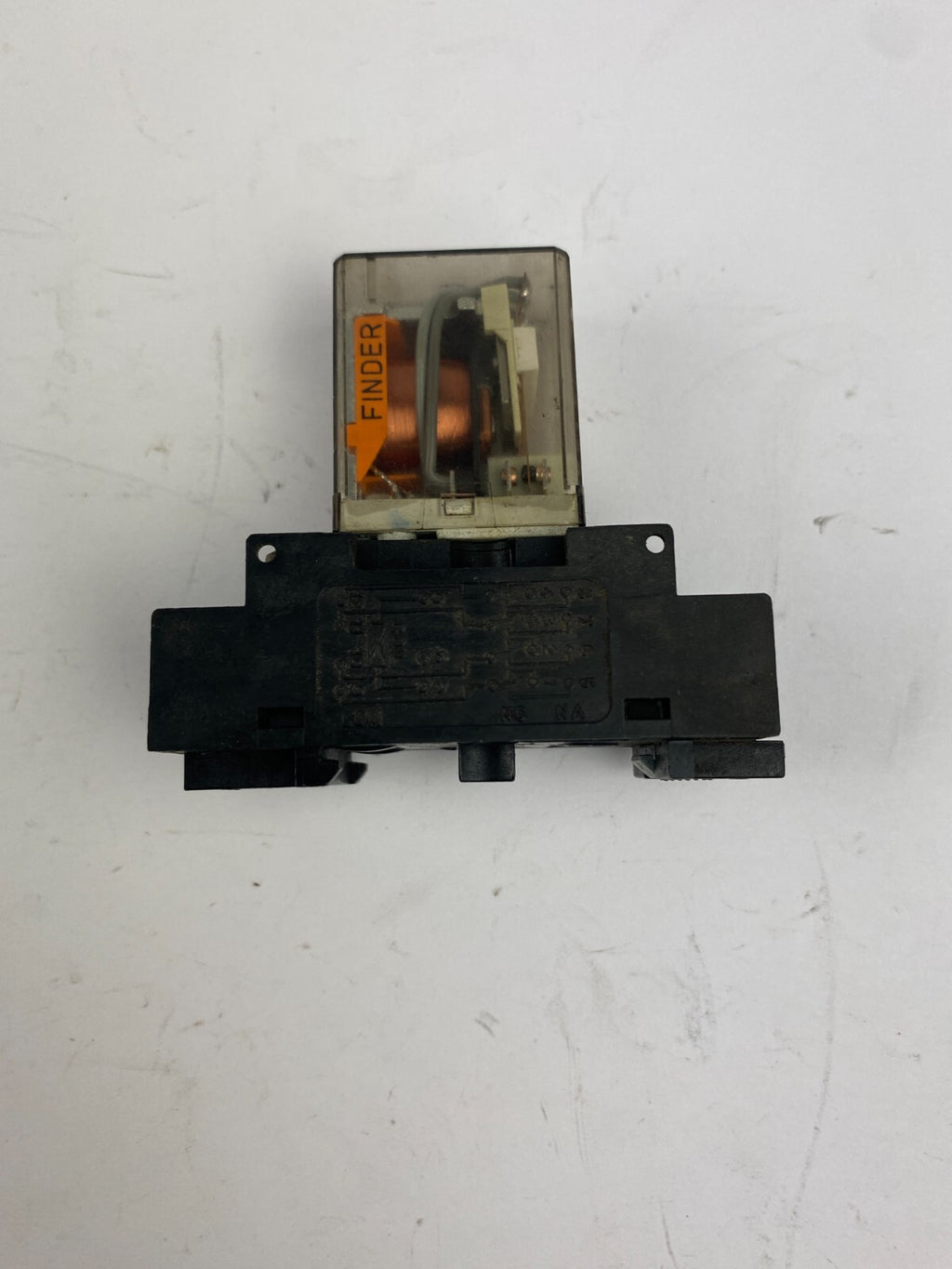 Finder 55.34 + Finder 5A/250V- 3p/4p