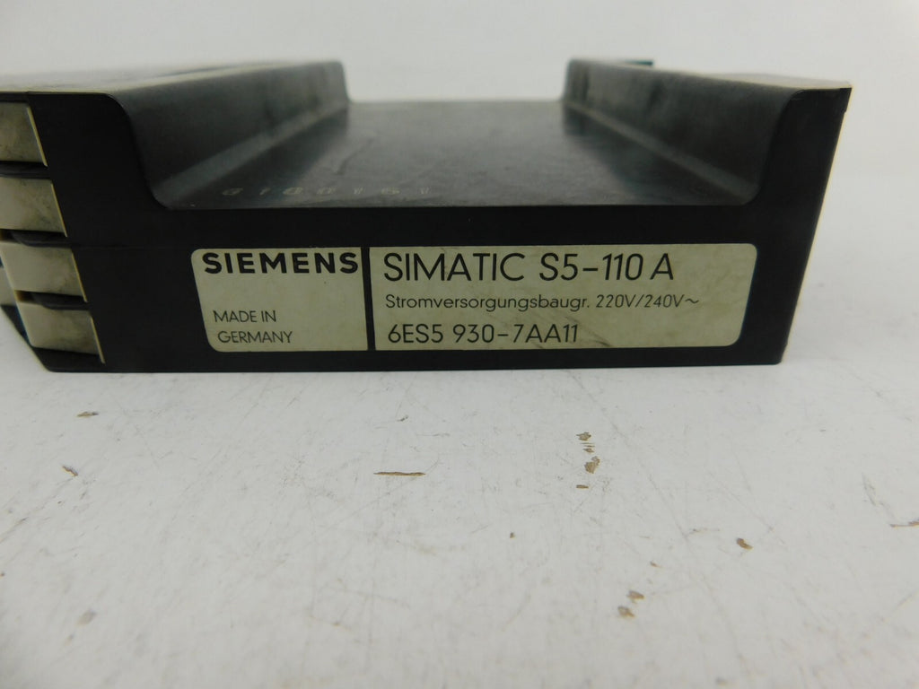 Siemens  Simatic S5- 110A 6ES5 930-7AA 11