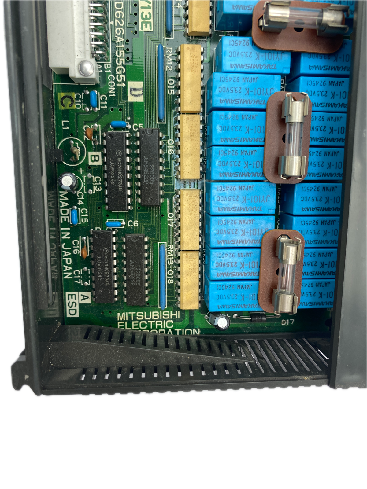 MELSEC PROGRAMMABLE CONTROLLER AY13E RELAY AC240V DC24V 2A 2A