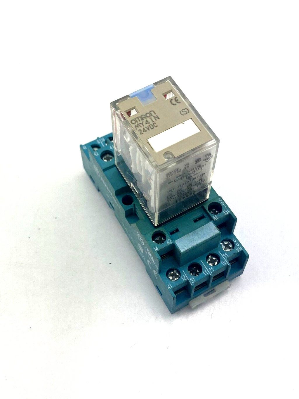 OMRON MY4IN 24VDC + finder TYPE 94.74