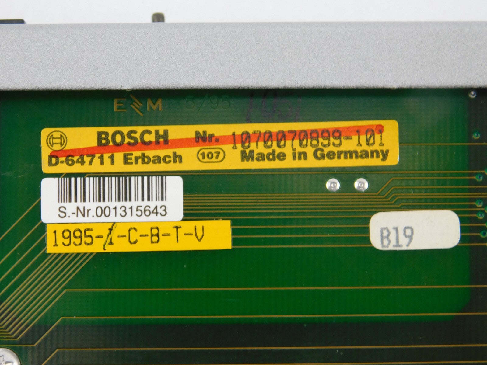 Bosch 1070070899-101 Control Card ZS 400