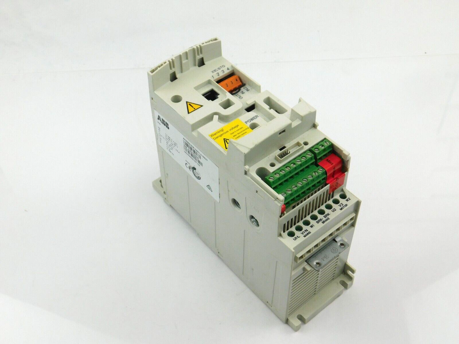 ABB ACS355-03E-04A1-4+N827