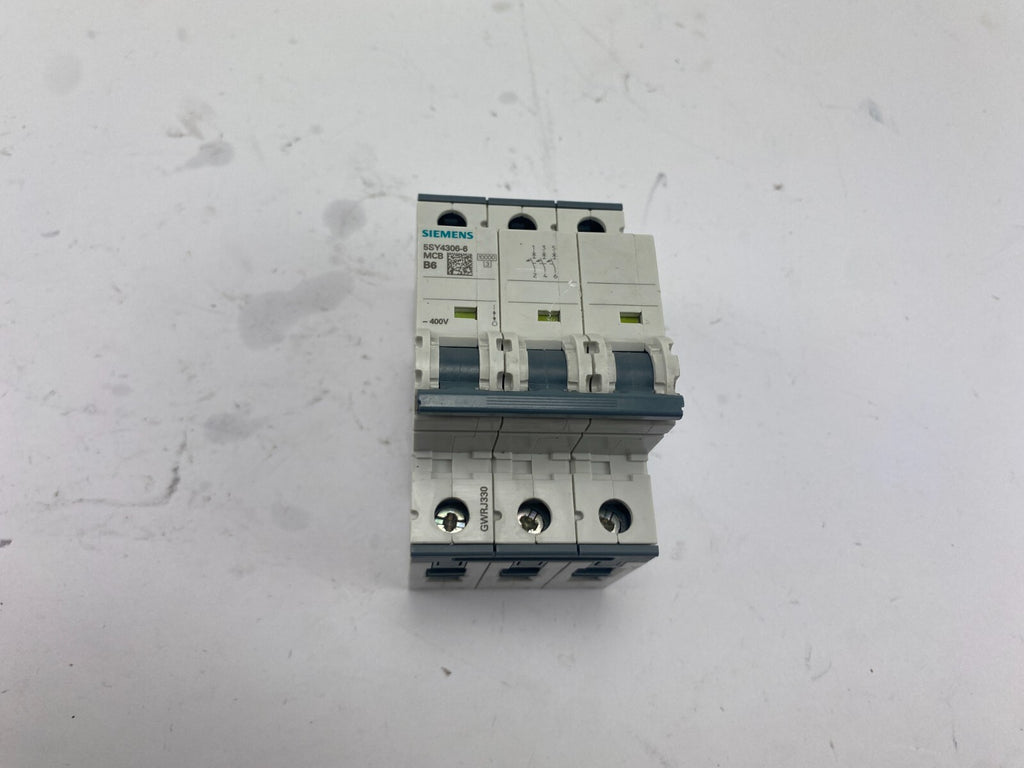 SIEMENS 5SY4306-6 MCB B6 400V