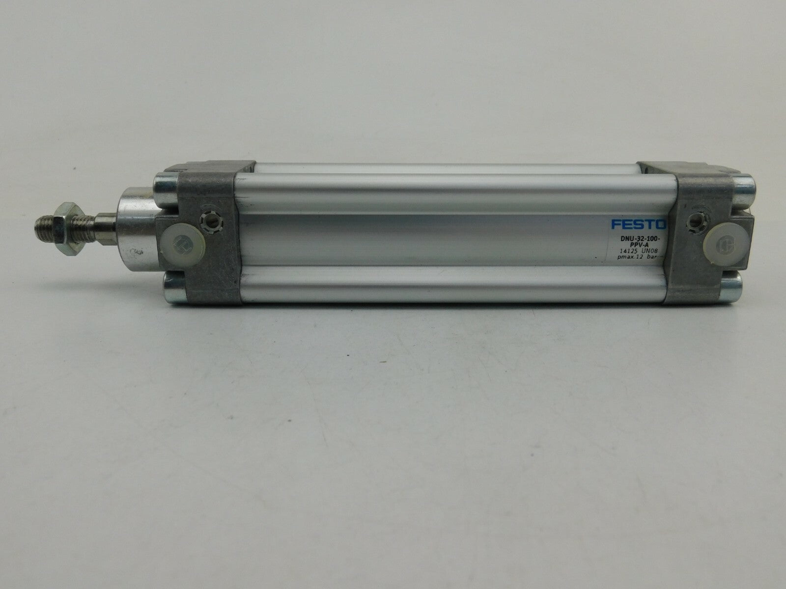 FESTO Normzylinder DNU-32-100-PPV-A 14125 UN08 Pmax.12 Bar