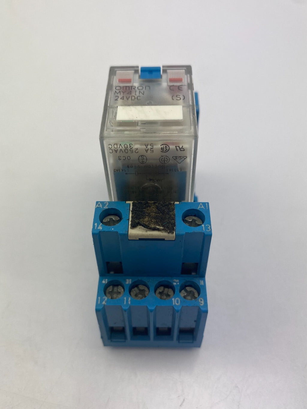 OMRON MY4IN 24VDC  0744Y1+finder 94.74.1