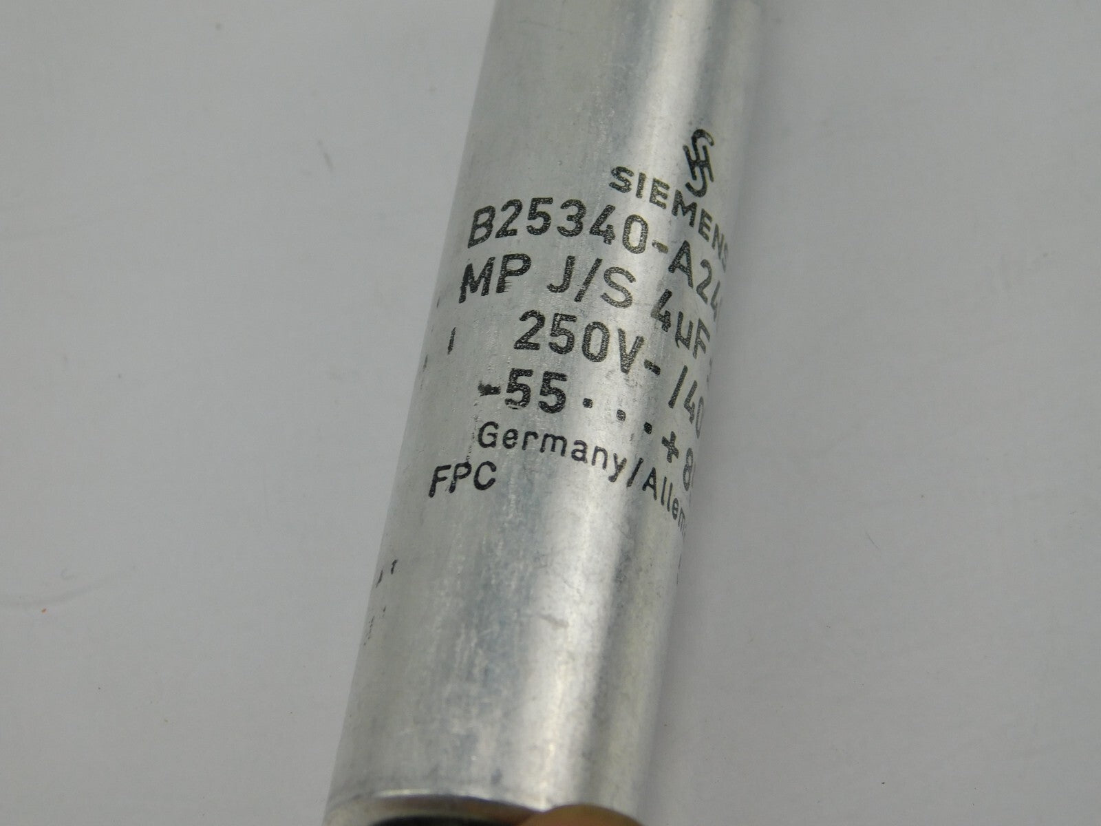 Siemens B25340-A2405-K1 MpJ7S 4µF +- 10% 250V-/40°C ** 5 Stück**