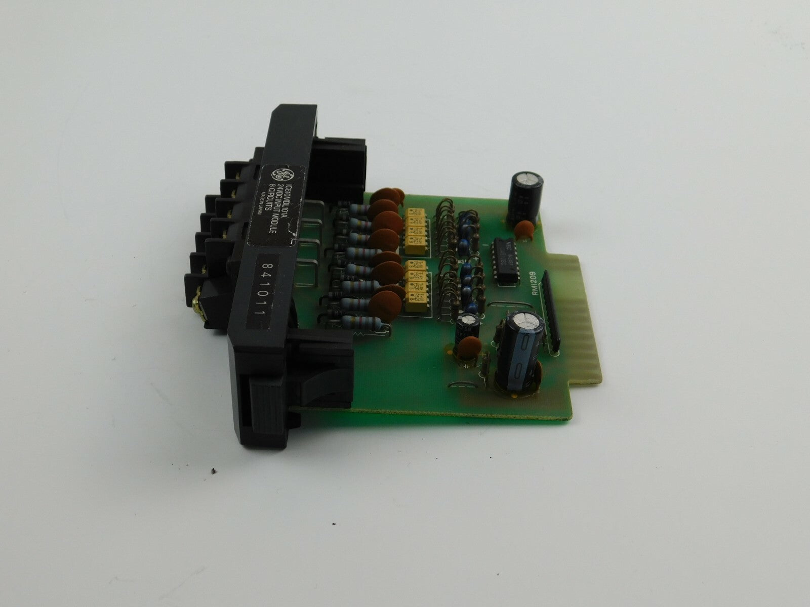 GE FANUC  IC610MDL 101A