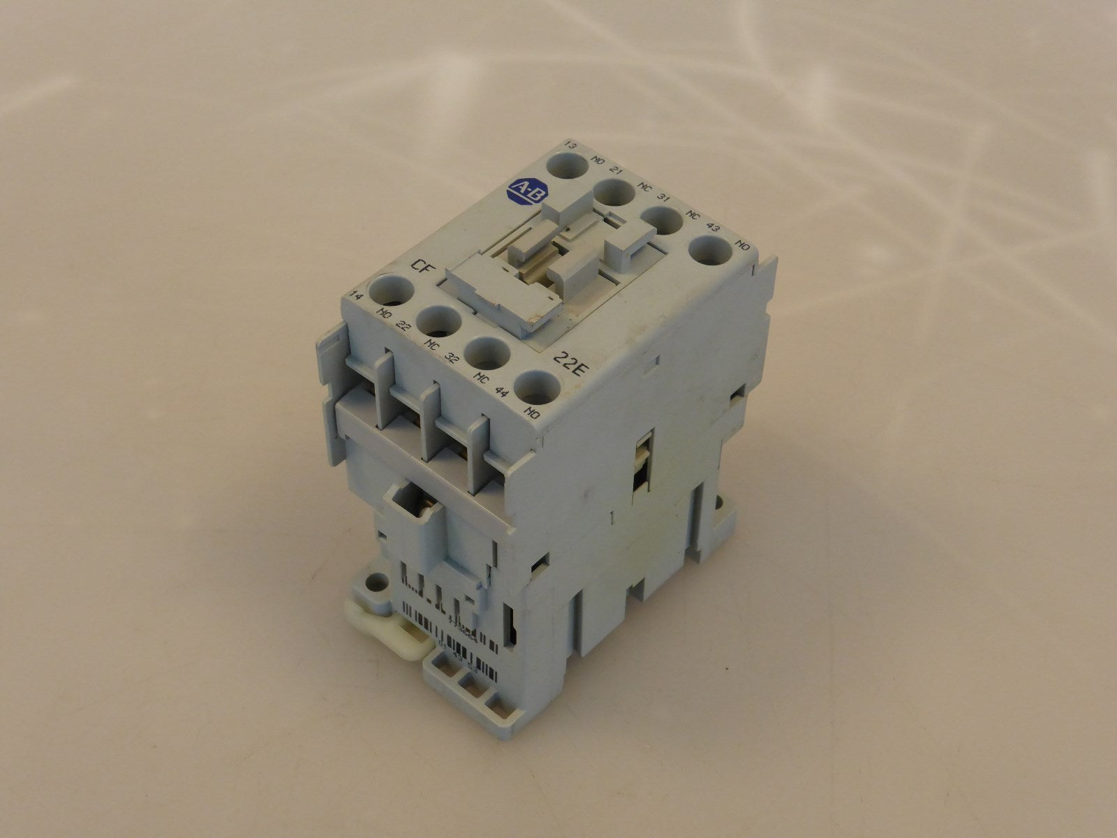 Allen Bradley 700-CF220* A