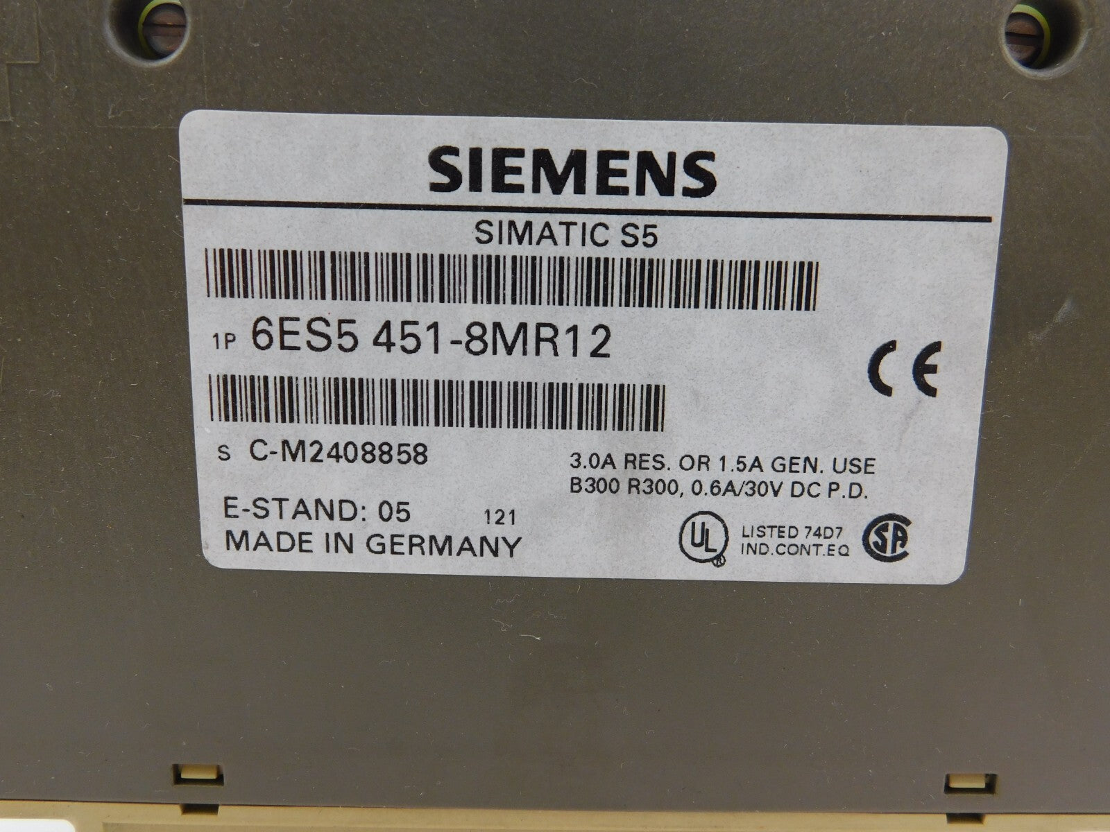 SIEMENS RELAY OUTPUT  6ES5 452-8MR11