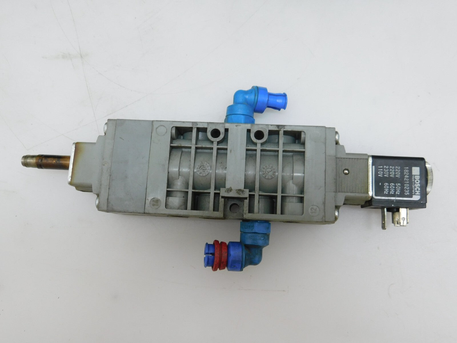 BOSCH 0 820 035 100 1824210235 220V 50Hz