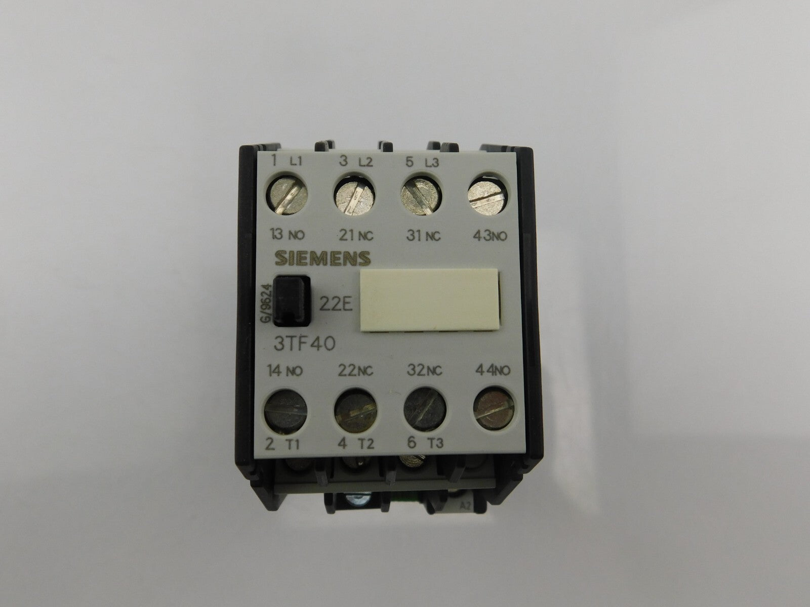 Siemens 3TF4022-0B 2O+2O/2NO+2NC